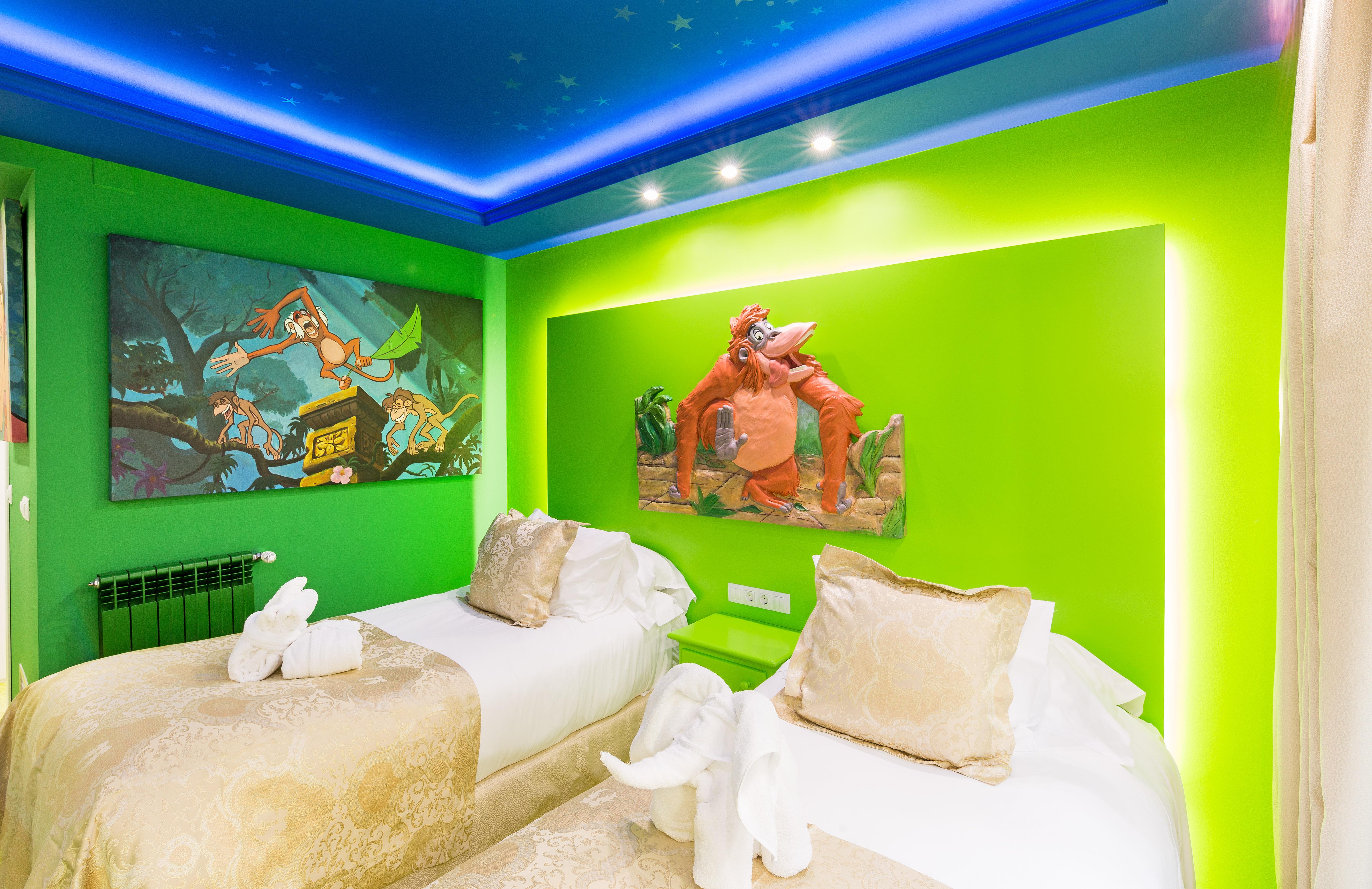 Hotel Princesa Parc Excellence Arinsal Exterior photo A themed room at the hotel