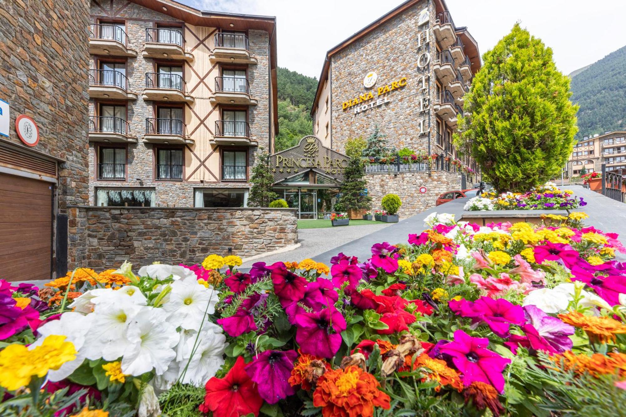 Hotel Princesa Parc Excellence Arinsal Exterior photo